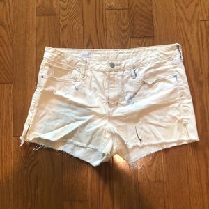 White acid wash slim cut off shorts GAP